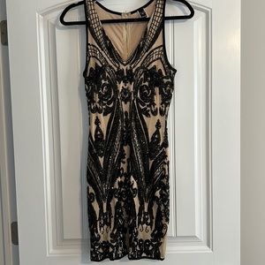 Beautiful sequin dress!